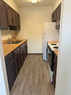 1520 Main Street — Photo 2