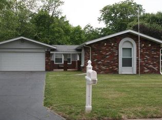 72 Shirlwin Dr, Granite City, IL