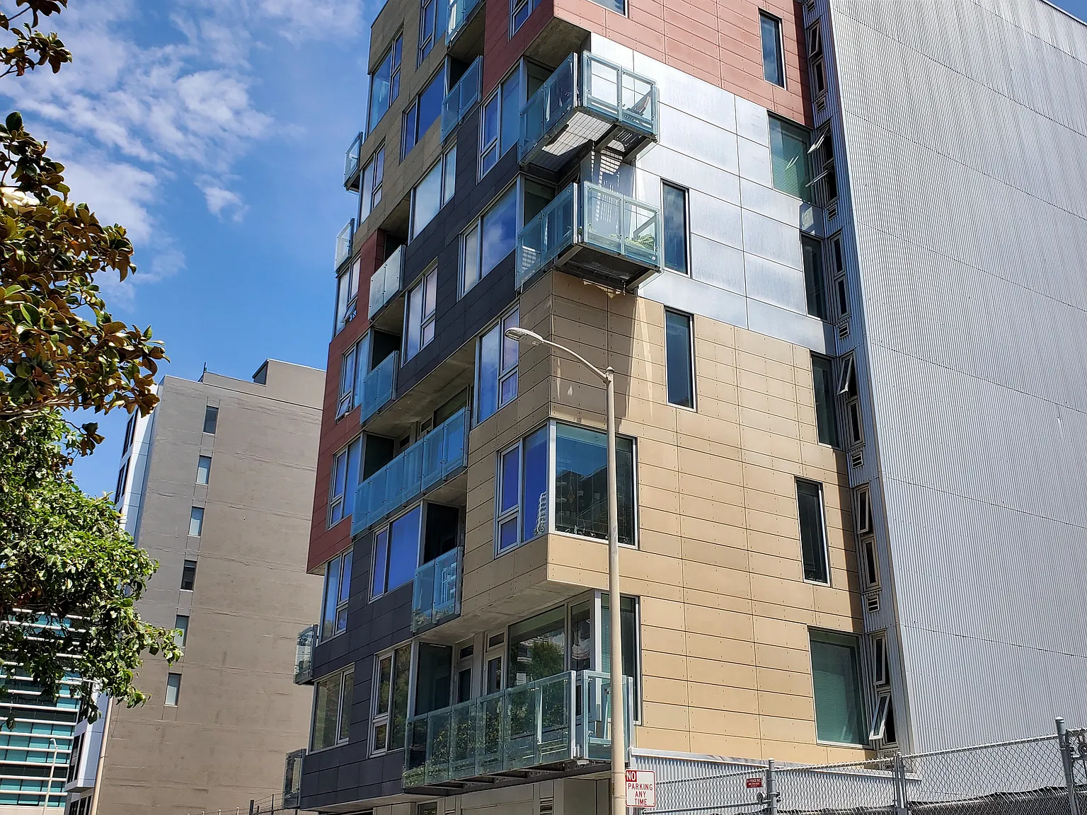 Studio, 277 sqft, $2,500 — Photo 3