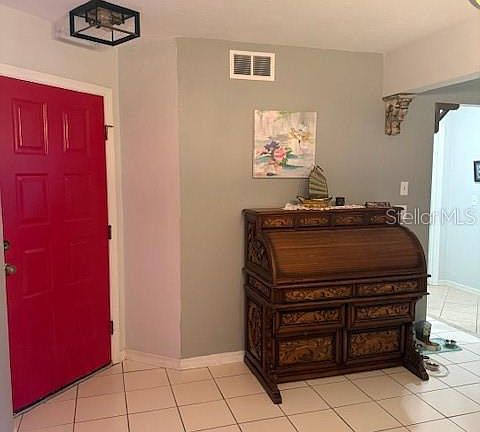 3rd image of 823 Long Meadow Ct