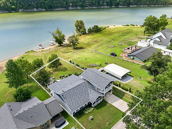 4th image of 3312 Long Bend Road
