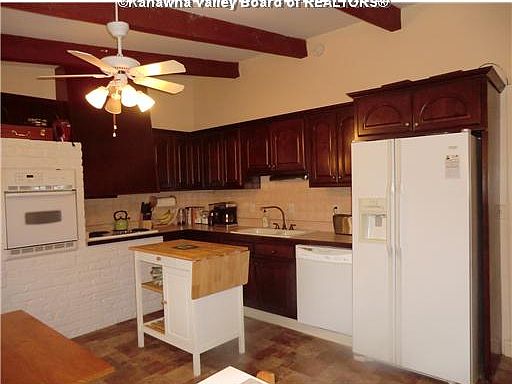 3rd image of 917 Alynwood Cir