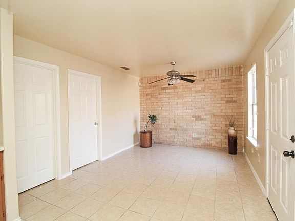 2nd image of 311 Soria Dr APT 3