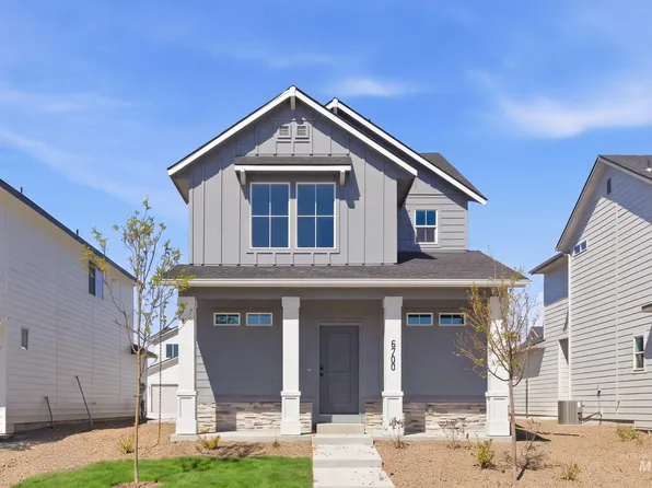 6700 W Redwood Creek Dr, Meridian, ID 83646