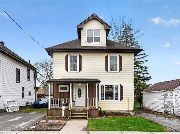 122 S Cayuga St W, Dunnville, ON N1A 1P5