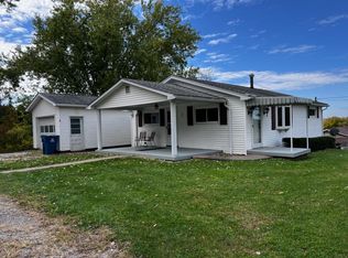 17 Dorothy Dr, Moundsville, WV 26041