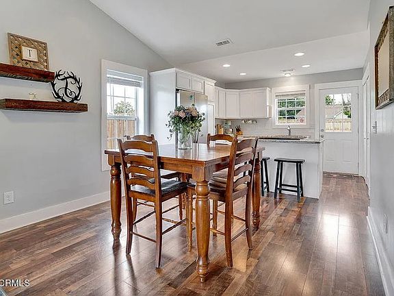 3rd image of 2514 Bradfield Ct