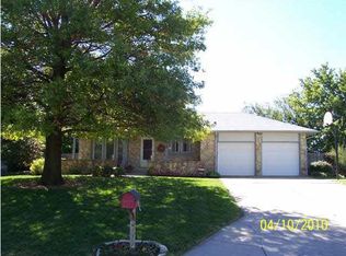 1837 Terry Ln, Andover, KS 67002