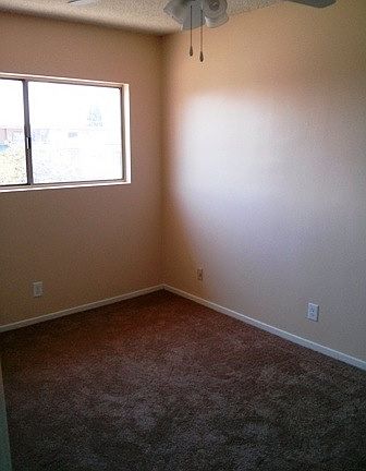 4th image of 903 N Eucalyptus Ave APT 7
