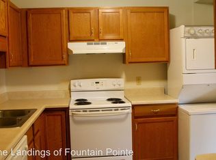 6069 Fountain Pointe APT 10, Grand Blanc, MI 48439