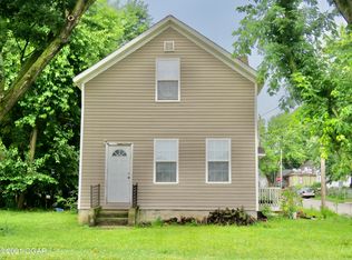 518 E 6th St, Carthage, MO 64836