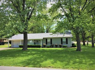 2000 Caseyville Ave, Swansea, IL 62226