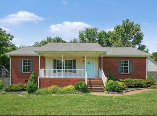 187 S Palmers Chapel Rd, White House, TN 37188