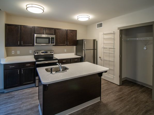 11 S 3rd St #T11S-301