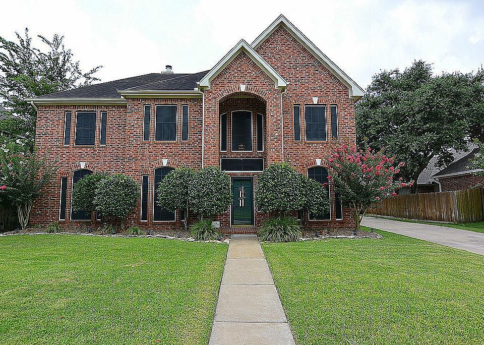 1st image of 22947 Heathercroft Dr