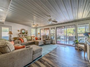 676 Susan Rd, Lake Ozark, MO 65049