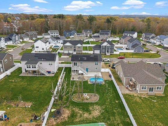 5th image of 117 Farland Cir