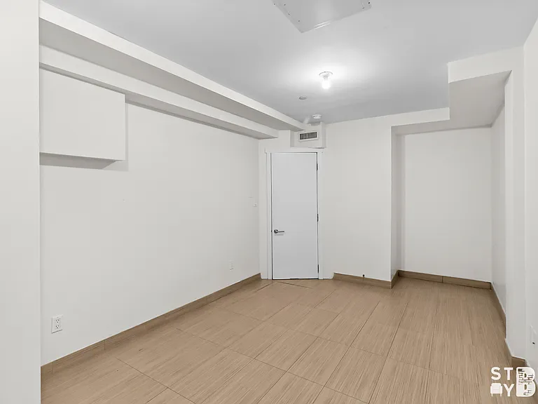 388 Classon Ave #1F — Photo 15