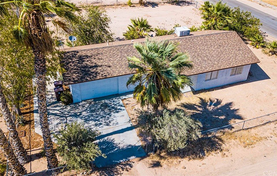 1st image of 71854 El Paseo Dr
