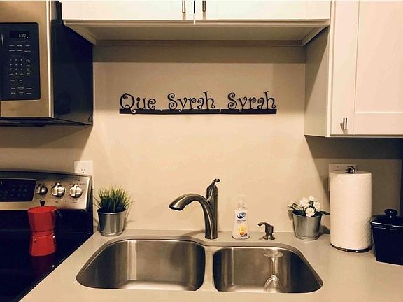 2nd image of 115 SW 42nd Ave APT 502