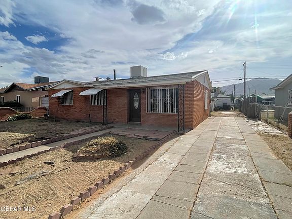 3rd image of 8401 Mount Whitney Dr