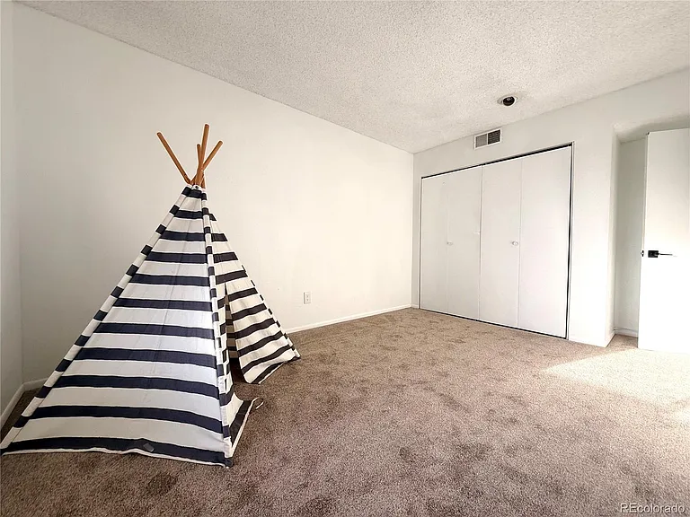 935 Saturn Dr #207 — Photo 29