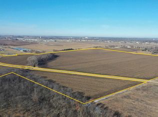 Cedar Heights Dr, Cedar Falls, IA 50613