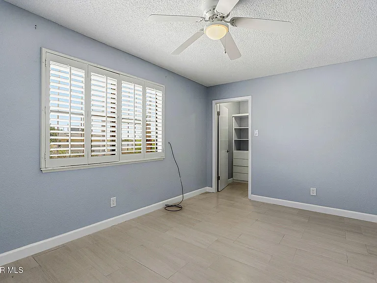6141 Sierra Valle Ln — Photo 28