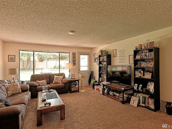 5th image of 6608 Olympic Dr SE