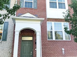 44476 Gwinnett Loop, Novi, MI 48377
