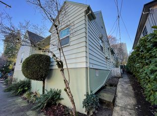 2046 NW Overton St APT 8, Portland, OR 97209