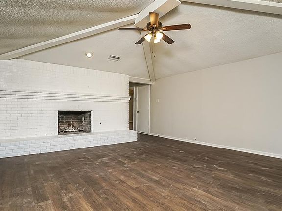 3rd image of 1013 Westminster Ln