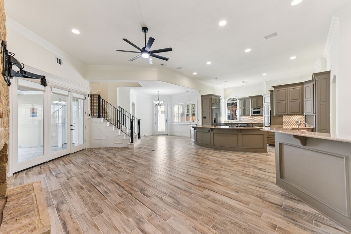 next background image