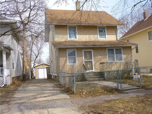 1343 23rd St, Des Moines, IA 50311