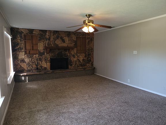 2nd image of 1917 Brookshire St