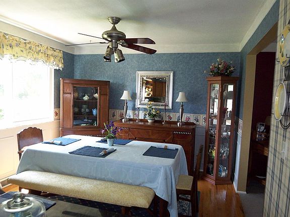 4th image of 3749 Woodsong Dr