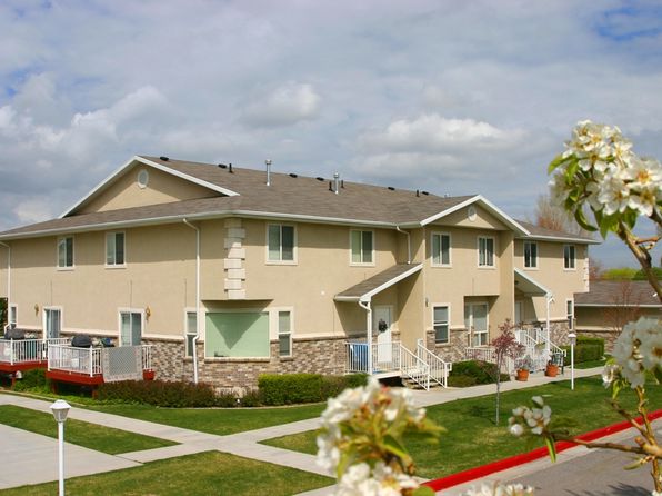 9690 S 700 E APT B3