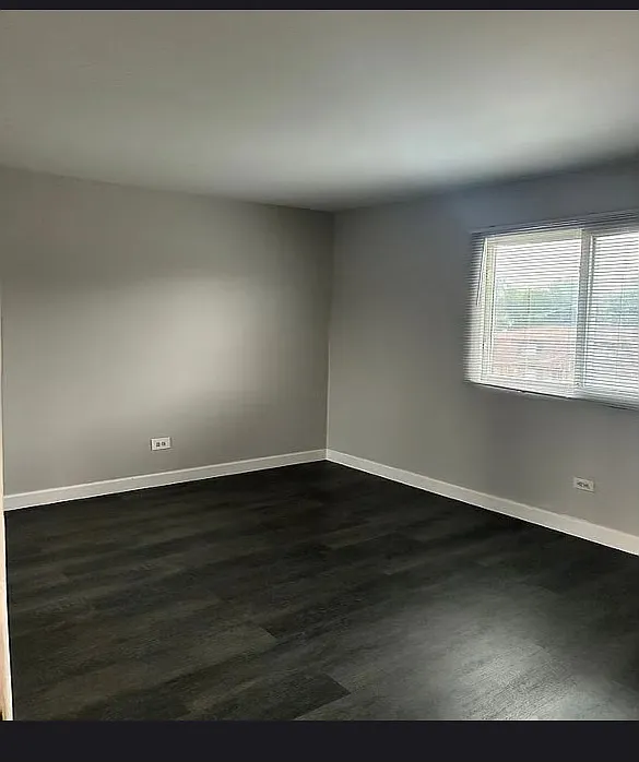 2 bed, 1000 sqft, $1,800 — Photo 4