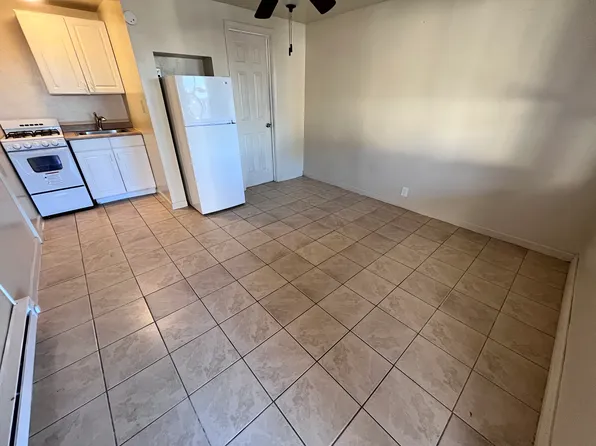 4675 E Benson Hwy APT 5, Tucson, AZ 85706