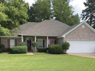 1009 Cobblestone Pl, Brandon, MS 39042