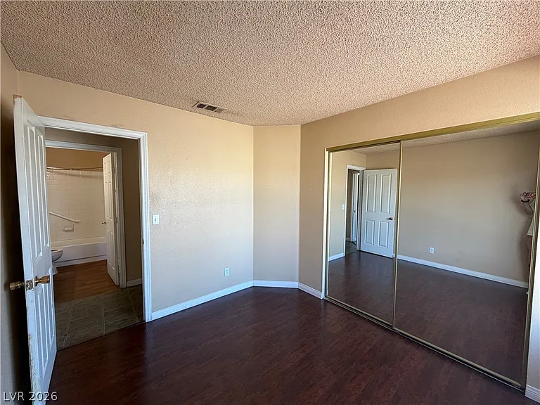 6621 Silvery Ave — Photo 16