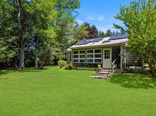 26 S Menantic Rd, Shelter Island, NY