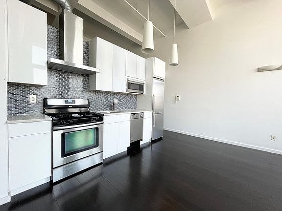 5th image of 726 Market St #501A