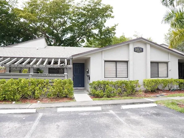 453 Lakeview Dr, Fort Lauderdale, FL