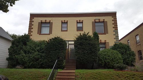 1st image of 2635 Aldrich Ave S APT 2