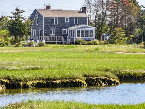 160 N Shore Boulevard, East Sandwich, MA 02537