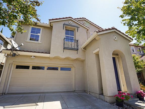 2nd image of 34175 Valle Dr