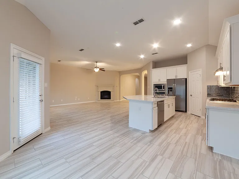 22138 Grand Mist Dr — Photo 12