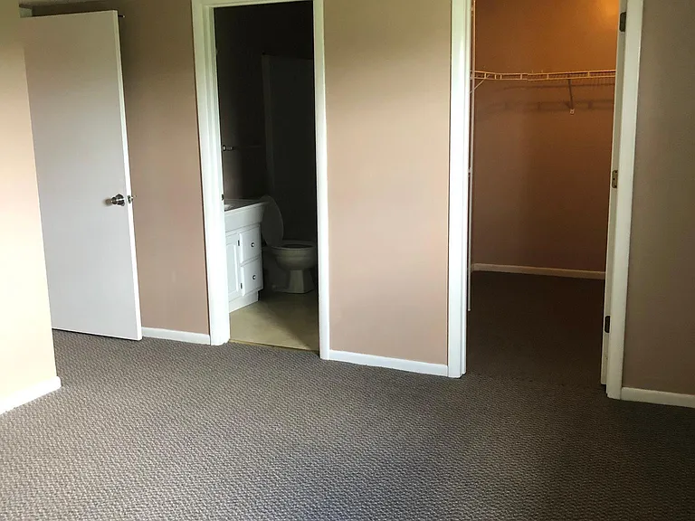 243 S Durkin Dr #22 — Photo 10