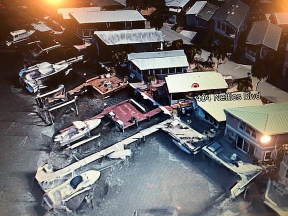 2nd image of 404 Nettles Blvd